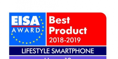 Honor 10 с награда от EISA за лайфстайл смартфон за 2018-2019