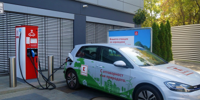 Kaufland България разширява мрежата си от безплатни зарядни станции за електрически автомобили и открива първата в България безплатна зарядна станция за електровелосипеди