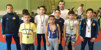 Пет медала завоюваха младите борци от „Буря” - Караманци
