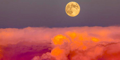 Ягодова Луна наблюдаваха снощи в Минерални бани