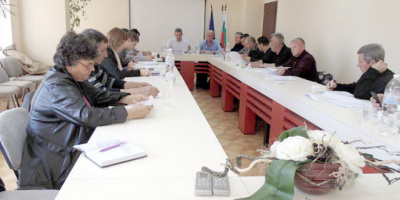 В Минерални бани очакват приемната на областния управител