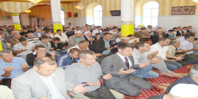 Стотици препълниха джамията в Ардино за Рамазана