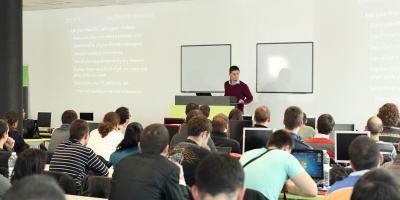 Безплатен семинар на Telerik Academy помогна на начинаещи софтуерни инженери да се подготвят за кандидатстване за работа
