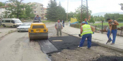 Започна кърпежът на уличните дупки в Ардино