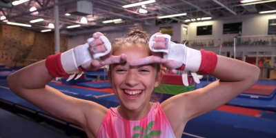 Always® представя нов видео клип #LikeAGirl по повод Международния ден на жената