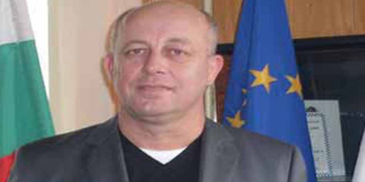 Кметът на Минерални бани поздрави жителите за Деня на будителите