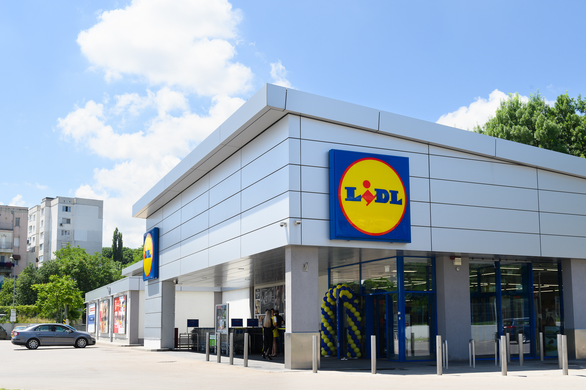 Помодерен и функционален е обновеният Lidl в столичния кв. “Слатина
