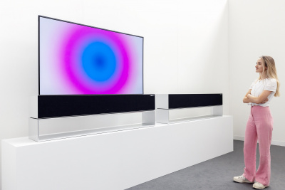 МЕДИЙНОТО ИЗКУСТВО НА АНИШ КАПУР, ПРЕДСТАВЕНО НА LG SIGNATURE OLED R В БАЗЕЛ