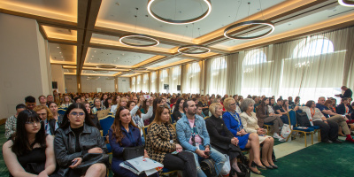 Годишната конференция „Ден на Кеймбридж“ отново събра стотици експерти и преподаватели по английски език от цяла България