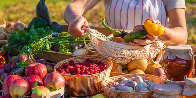 Масло от черен кимион и продукти с гъба комбуча на четвъртия фермерски пазар на Lidl в София