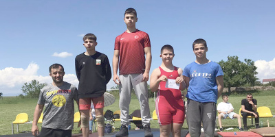 Борци на „Буря“ Караманци с призови места на турнира в Устина