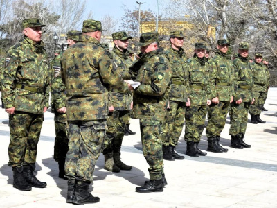Асеновград посрещна завърнали се от мисия в Косово военни