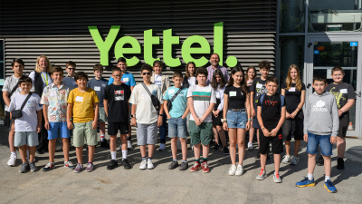 Ученици учат за изкуствения интелект в третото издание на Yettel Teen Academy