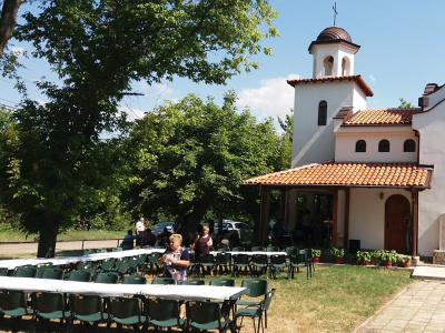 Тържествена литургия и курбан за здраве в Дражево