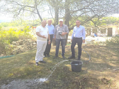 Сондаж откри каптирана питейна вода с голям дебит в Боровица