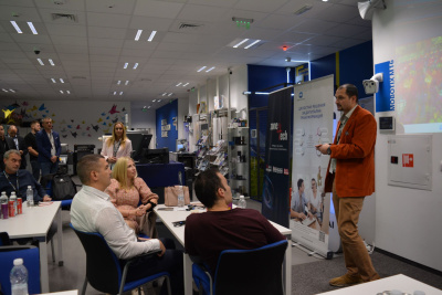 Клубът на ИТ мениджърите в България и Zone4Tech стартираха поредица от срещи с технологични компании