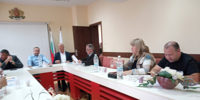 Сунай Хасан: „Стефка Здравкова неглижира община Минерални бани“