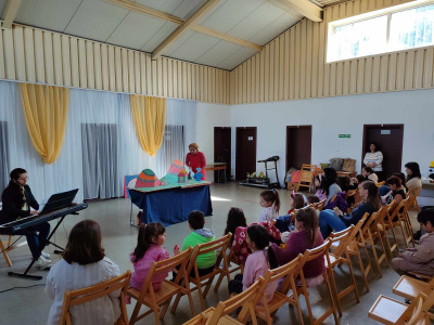 Театър, музика и творчество вдъхнови деца и родители в културно-образователната програма „Приключенци на колела“