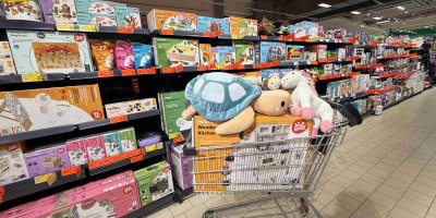 Kaufland изпълнява всички детски желания от списъка към Дядо Коледа