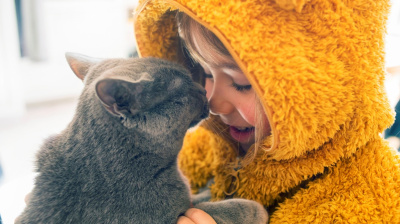 3 от 4 стопани в Европа подаряват на домашните си любимци коледни изненади