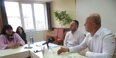 Мюмюн Искендер отрече да е канен за листата на Румен Радев