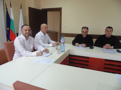 Областният на Хасково ще насрочи нова среща с Минерални бани