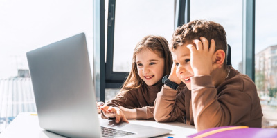 Учене от ново измерение: панорамна гледка от Черни връх, интерактивни симулации и множество иновативни ресурси