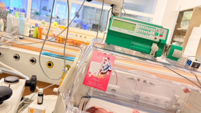 Доброволци изработиха над 7600 мартенички за недоносени бебета в близо 30 болници