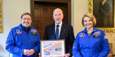 Цар Симеон II поздрави Максим и Венета Бехар след космическата им подготовка в САЩ