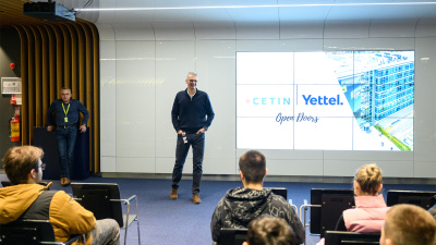 Близо 80 бъдещи инженери видяха как се управлява мрежата в CETIN и Yettel