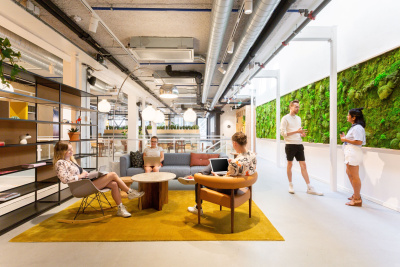 Хибридните и гъвкави модели на работа – ключови за привличане на бивши служители на непълно работно време обратно на пазара на труда, според ново проучване