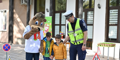 Пет детски градини от Пловдив се включват в образователната кампания „Пресичам безопасно с TEDI“ 