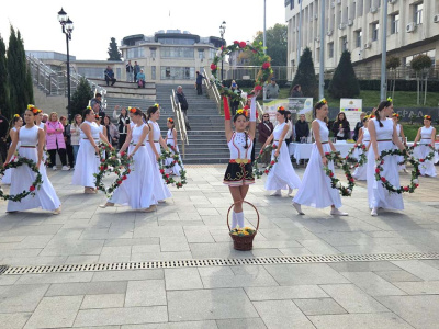 Кметът на Асеновград поздрави танцьори и хореографи