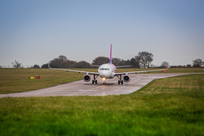 Wizz Air стартира нов директен маршрут от Варна до Варшава