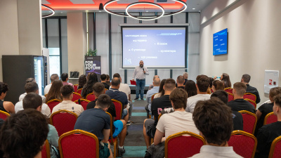 Рекорден интерес към Техническата академия на AIBEST: над 150 ученици започват работа по реални ИТ проекти в Бургас