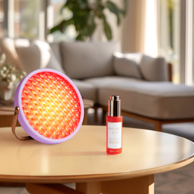 FOREO представя UFО™ Advanced LED Lighthouse Panel – устройството, от което кожата има нужда