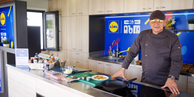 Шеф Манчев гостува в Търговище с мобилната кухня „Lidl на път“