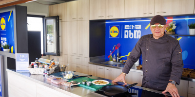 Кулинарно шоу на живо: Мобилната кухня „Lidl на път“ и шеф Манчев пристигат в Добрич
