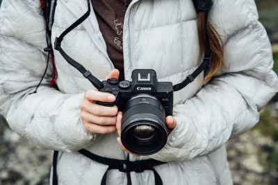 Създаден за пътешествия: Canon EOS R8 Mark II предоставя професионалните предимства на пълнокадровия сензор в компактен размер за пътуване