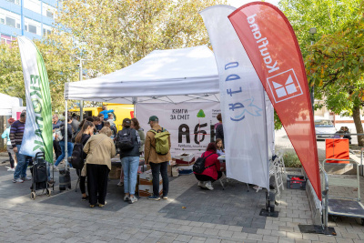 Над 6 тона пластмаса и над 5000 раздадени книги в „Книги за смет“ през 2026 г. 