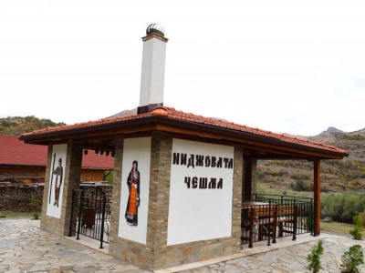 Пеещата чешма край село Китница привлича все повече туристи